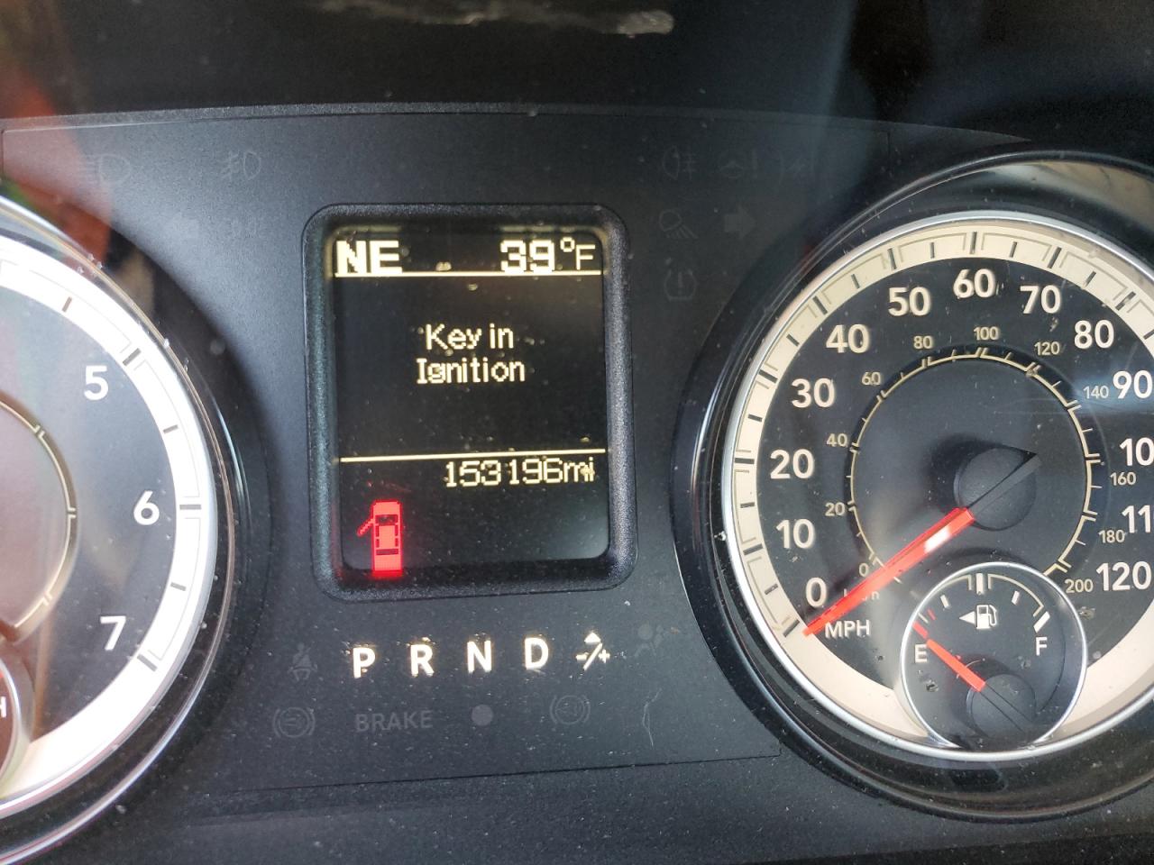 2016 RAM 1500 - Image 9