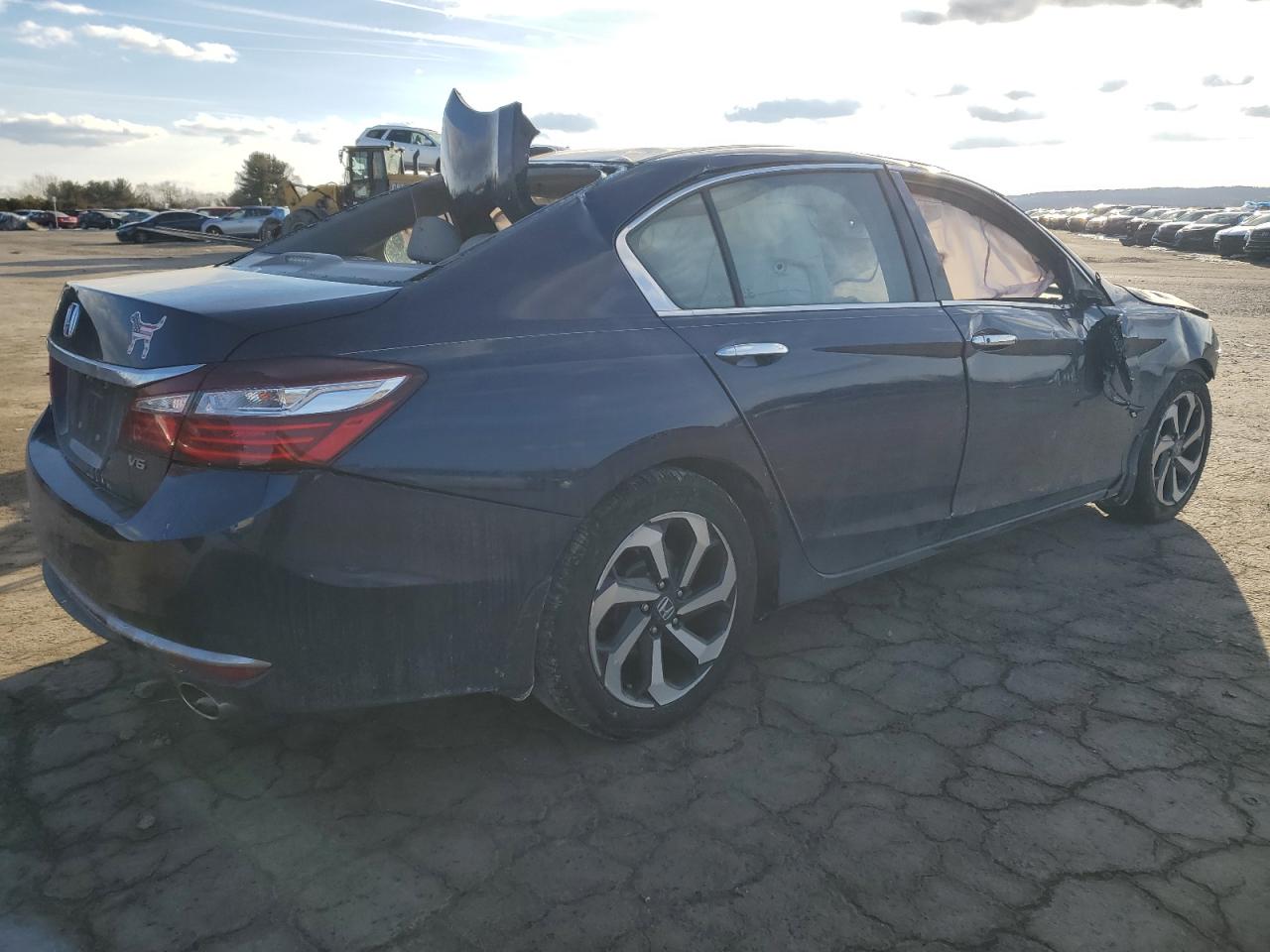 2016 Honda Accord - Image 3