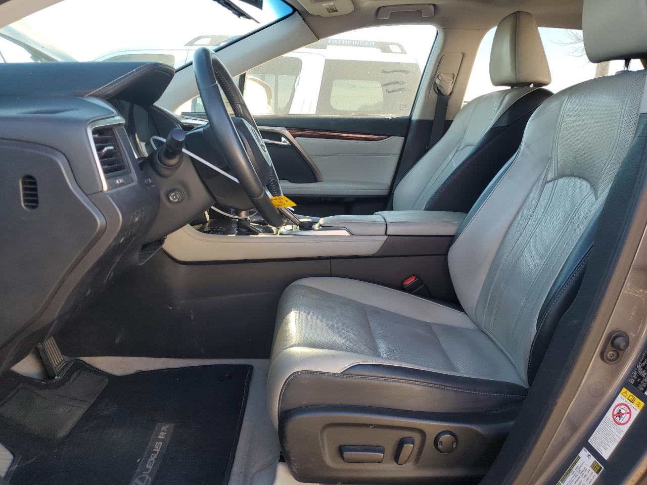 2016 Lexus RX - Image 7