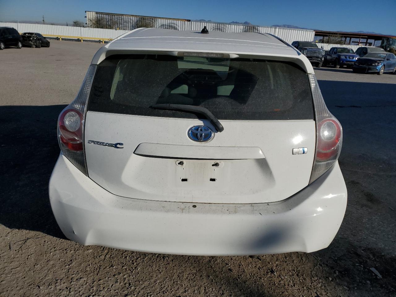 2014 Toyota Prius - Image 6