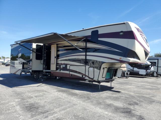 2016 Winnebago Destinatio