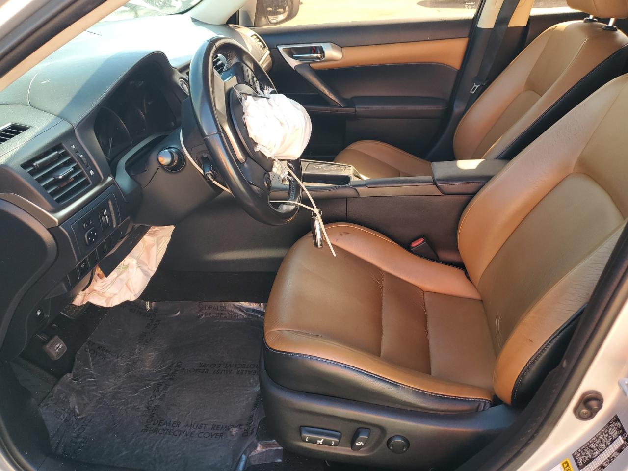 2016 Lexus CT - Image 7