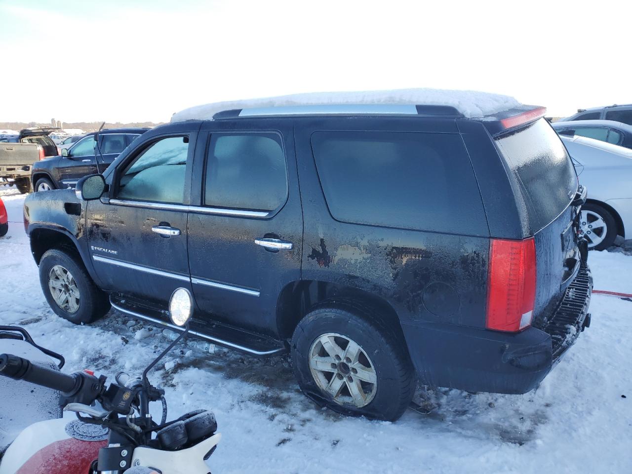 2009 Cadillac Escalade - Image 2