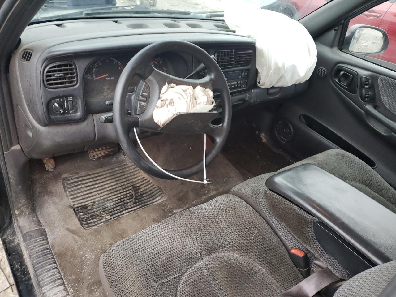 1999 Dodge Dakota - Image 8