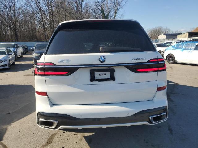  BMW X7 2024 Білий