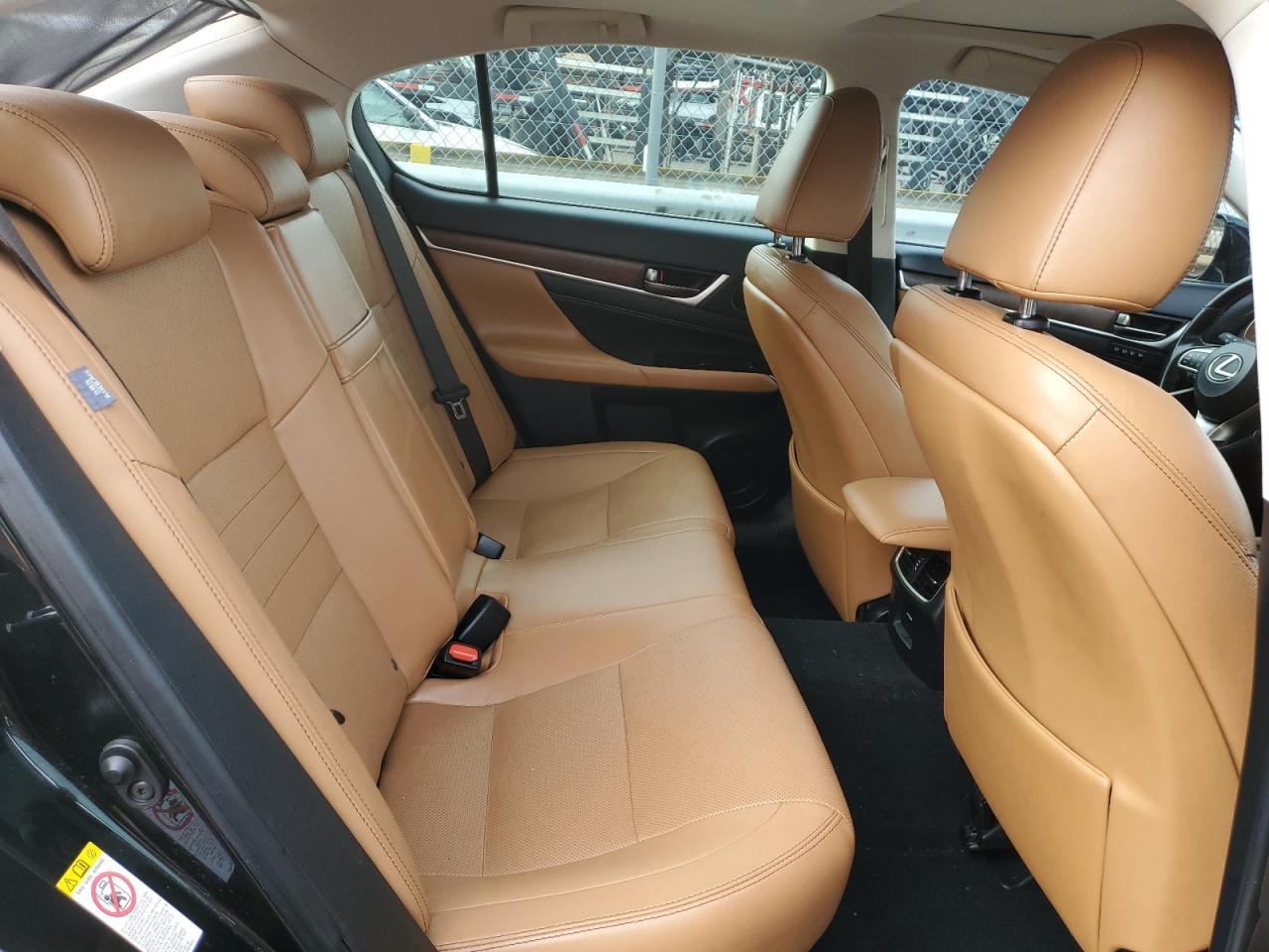 2016 Lexus GS - Image 11