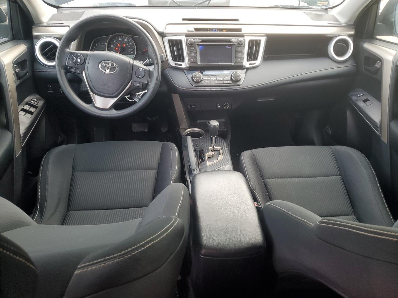 2013 Toyota RAV 4 - Image 8