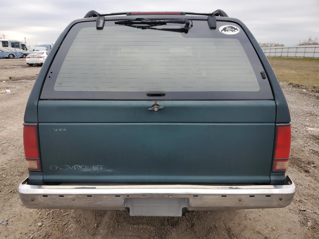 1994 Chevrolet Blazer S10 VIN: 1GNCS13W9R2131837 Lot: 87335764