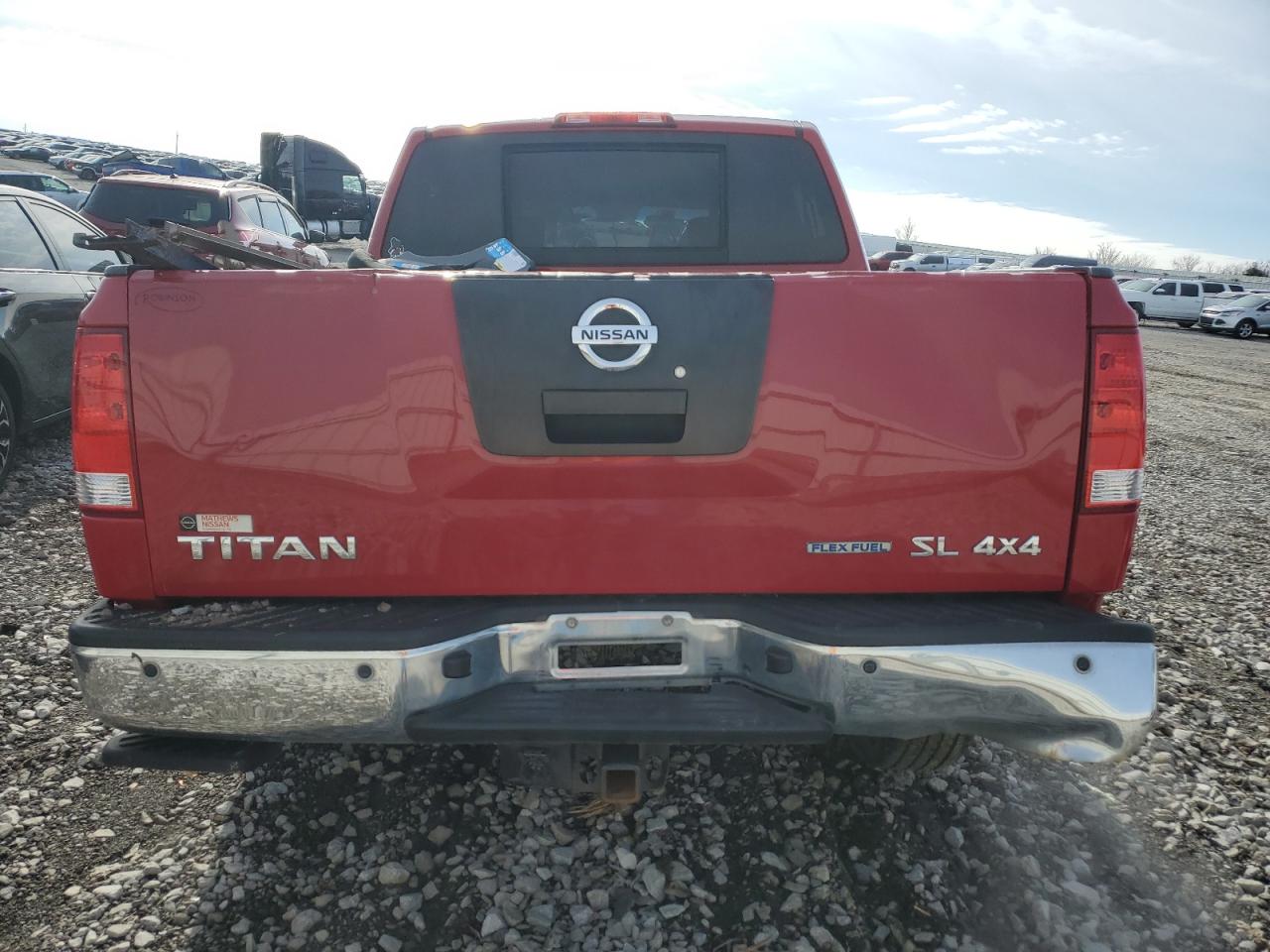 2011 Nissan Titan - Image 6