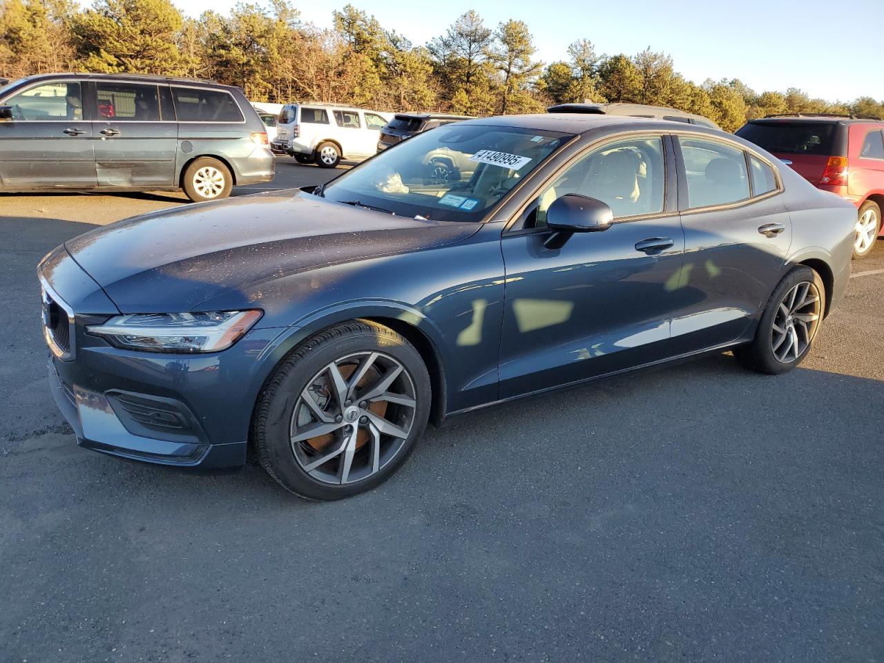 7JRA22TK4KG005026 2019 VOLVO S60 - Image 1