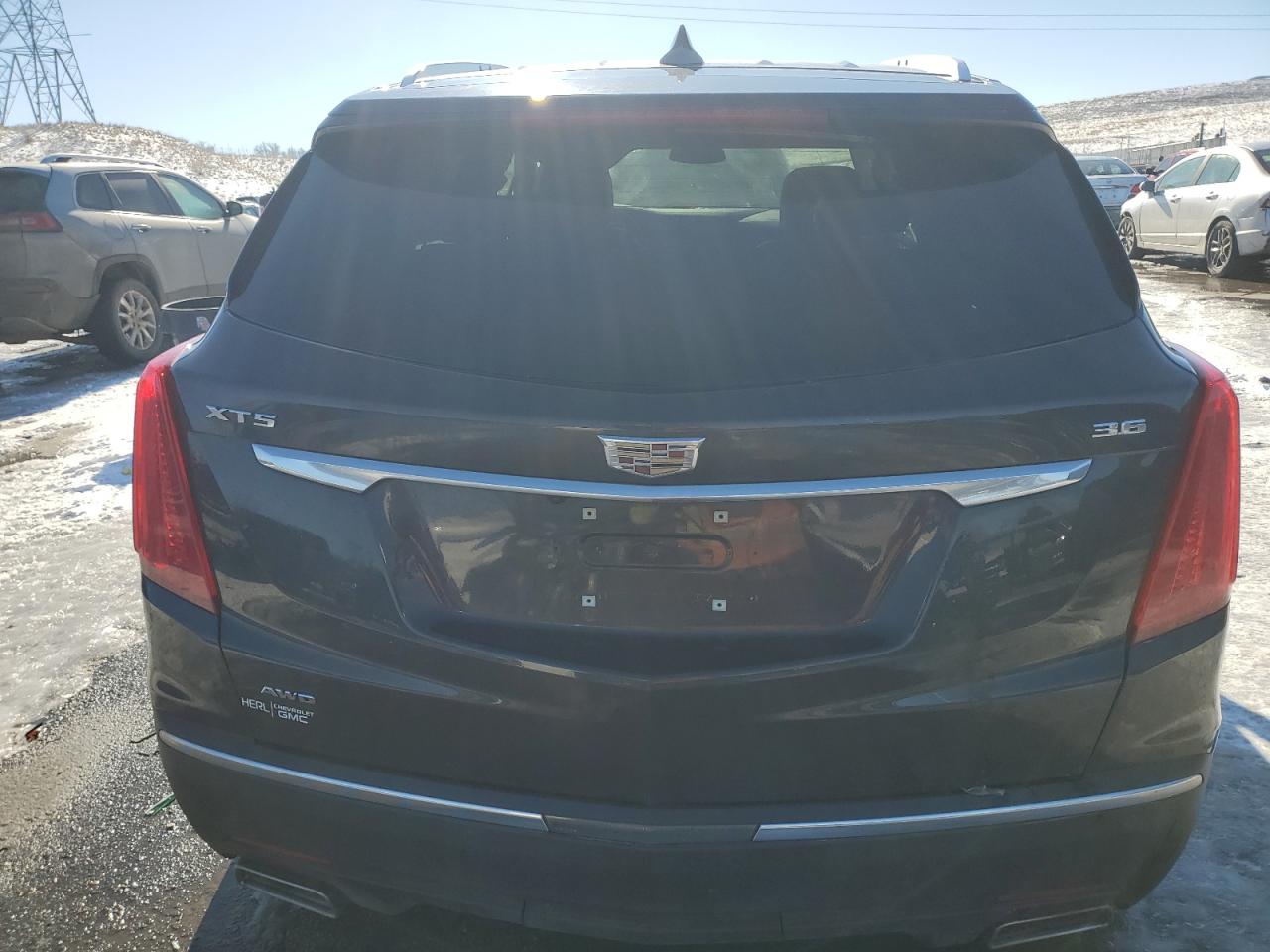 2019 Cadillac XT5 - Image 6