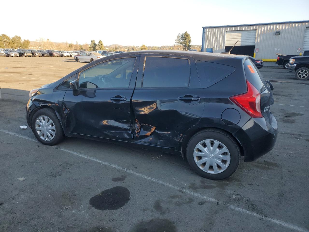 2016 Nissan Versa - Image 2