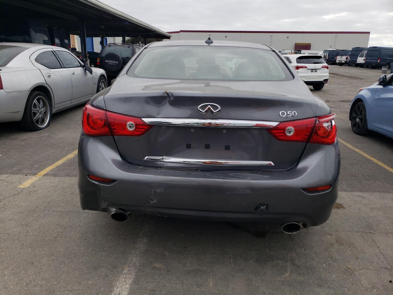 2015 Infiniti Q50 - Image 6