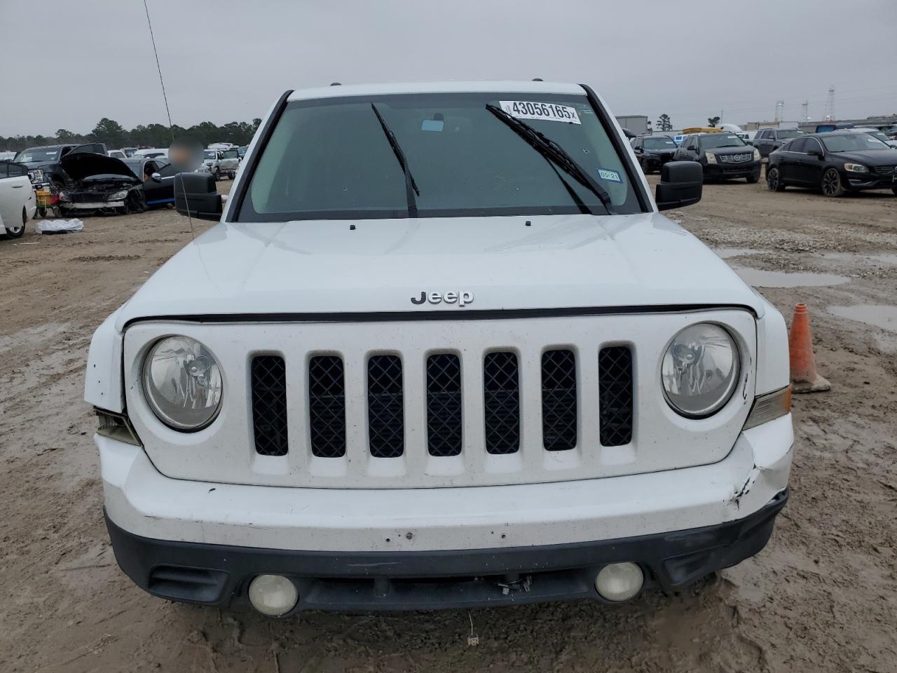 2016 Jeep Liberty (Patriot) - Image 5