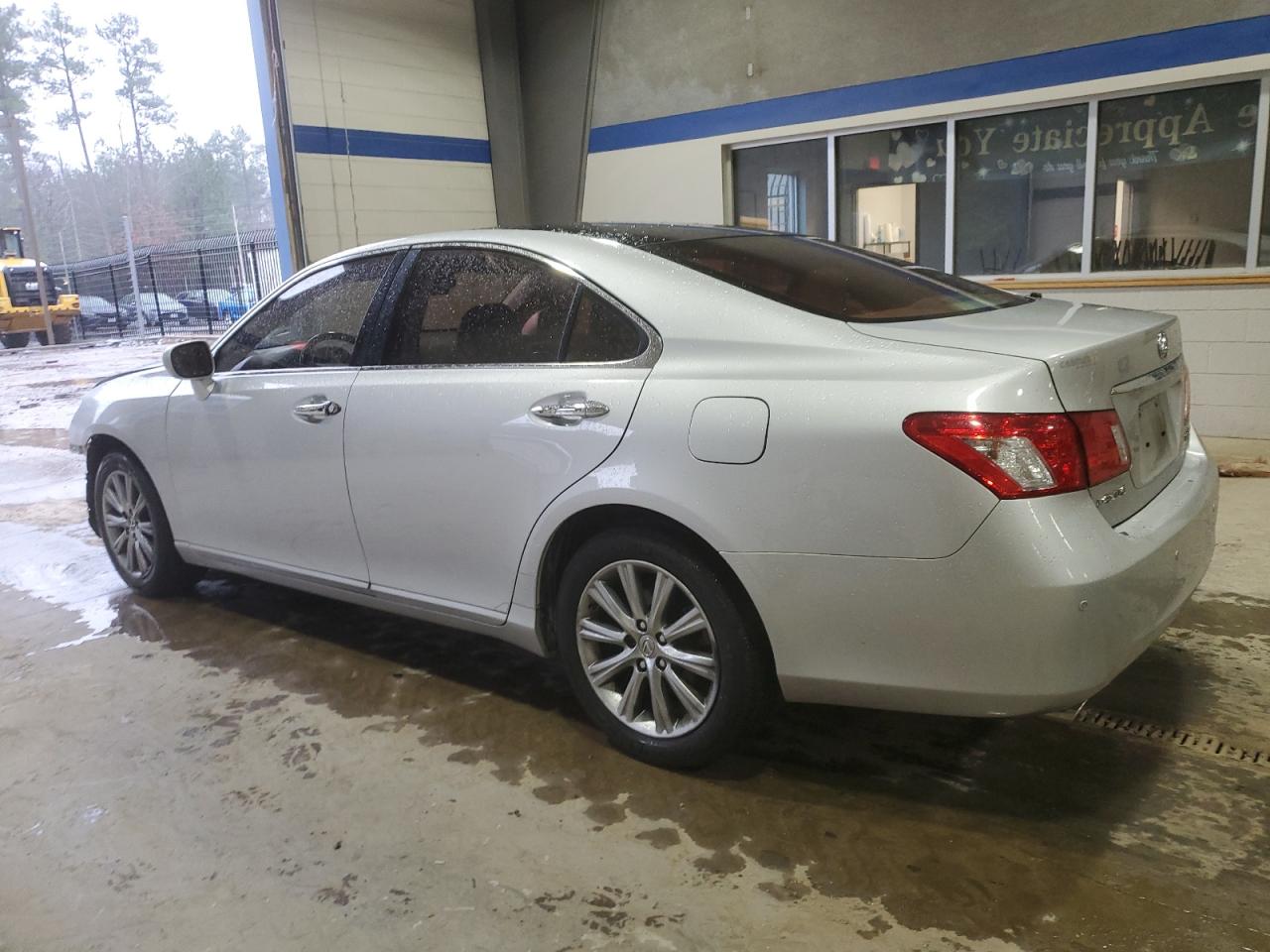 2008 Lexus ES - Image 2