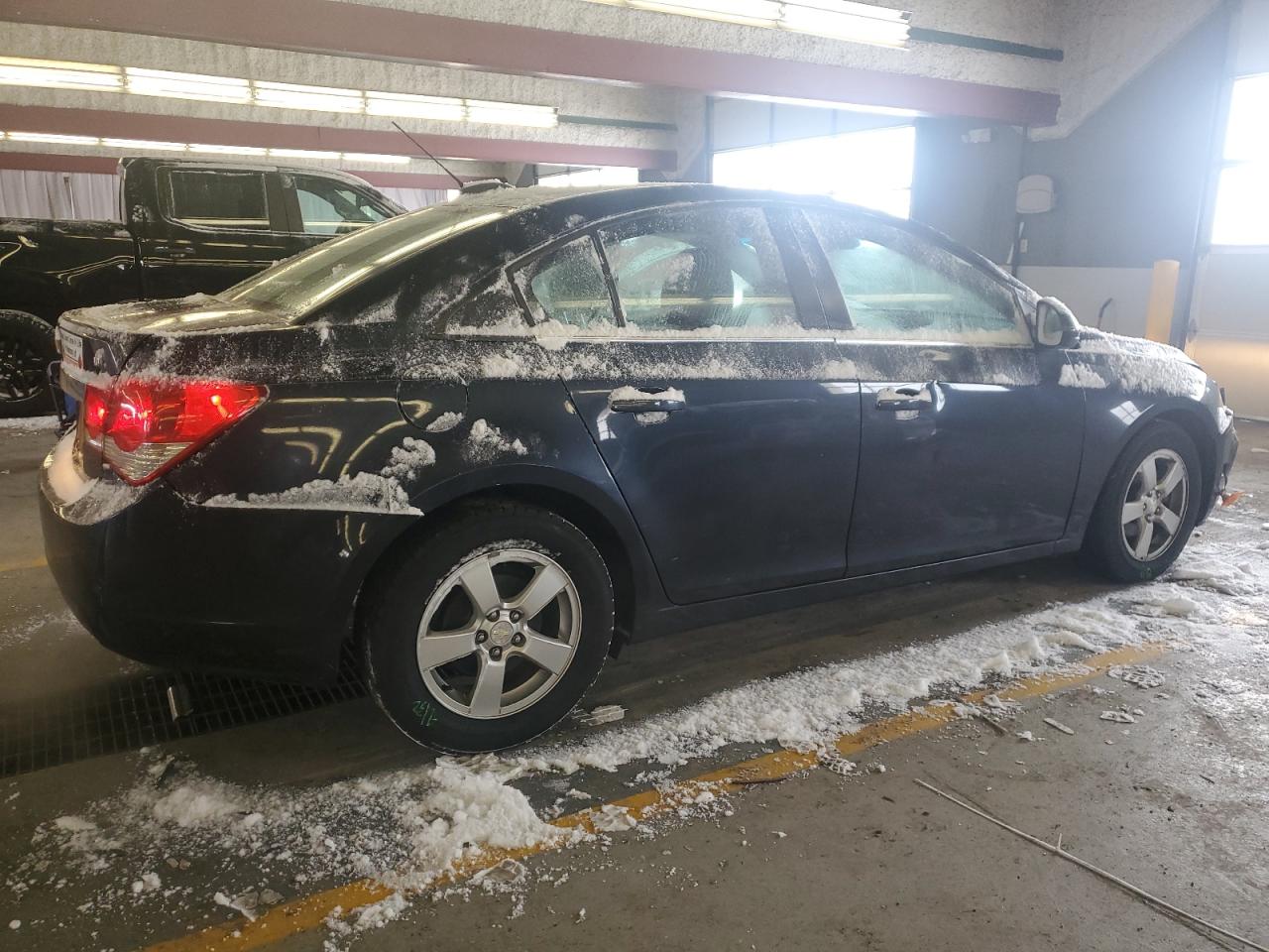 2016 Chevrolet Cruze - Image 3