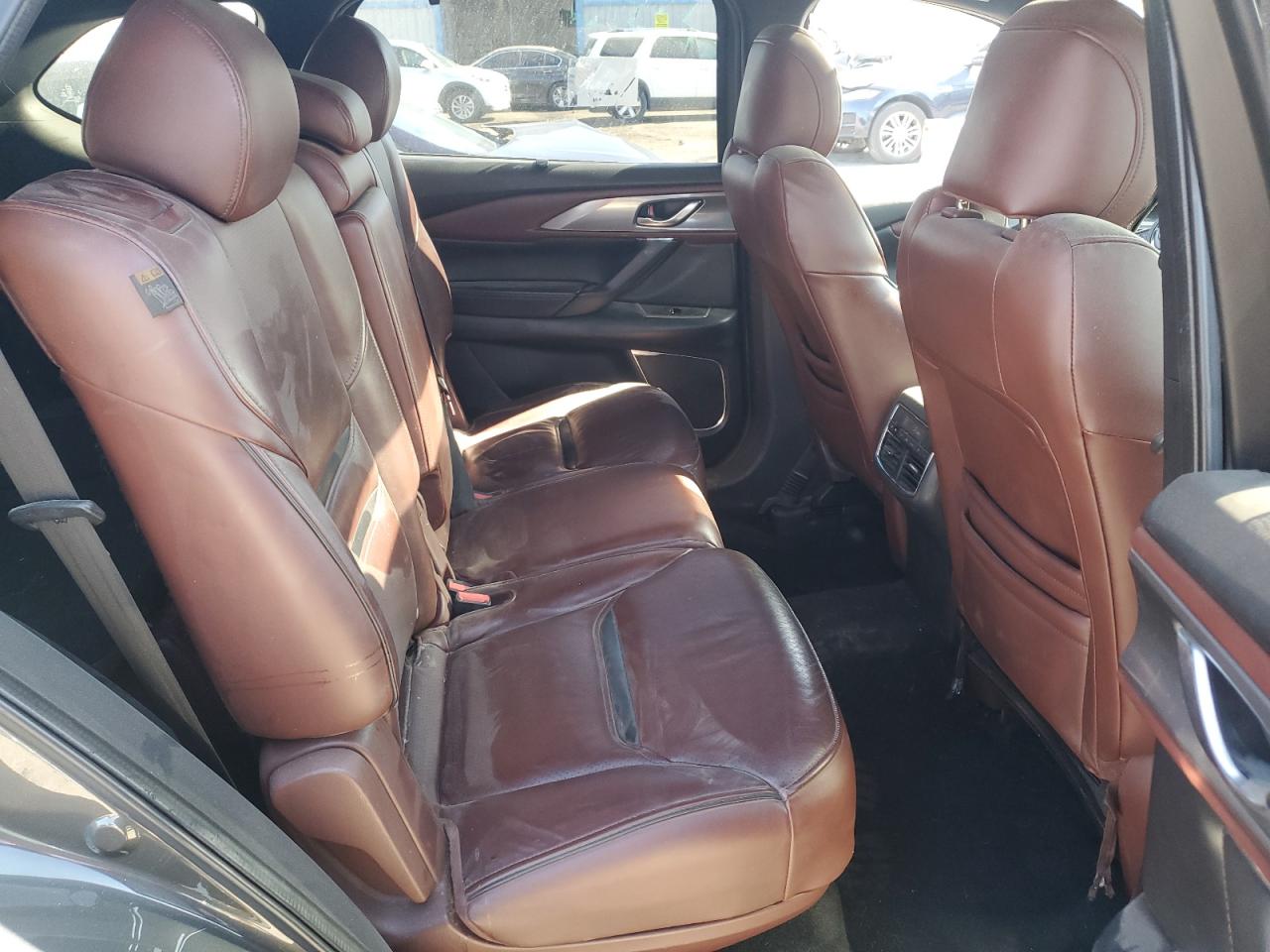 2017 Mazda CX-9 - Image 11