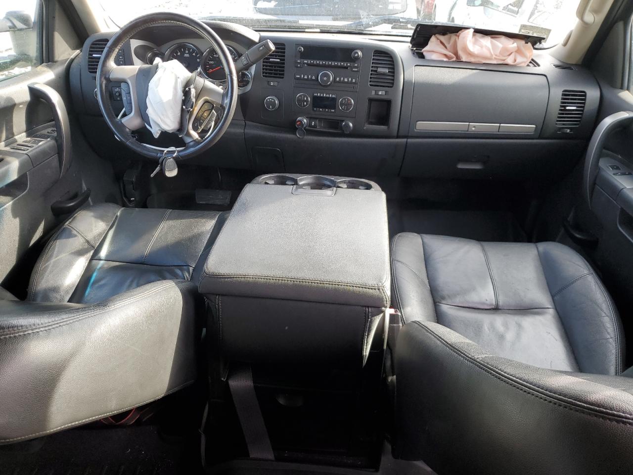 2014 Chevrolet Silverado - Image 8