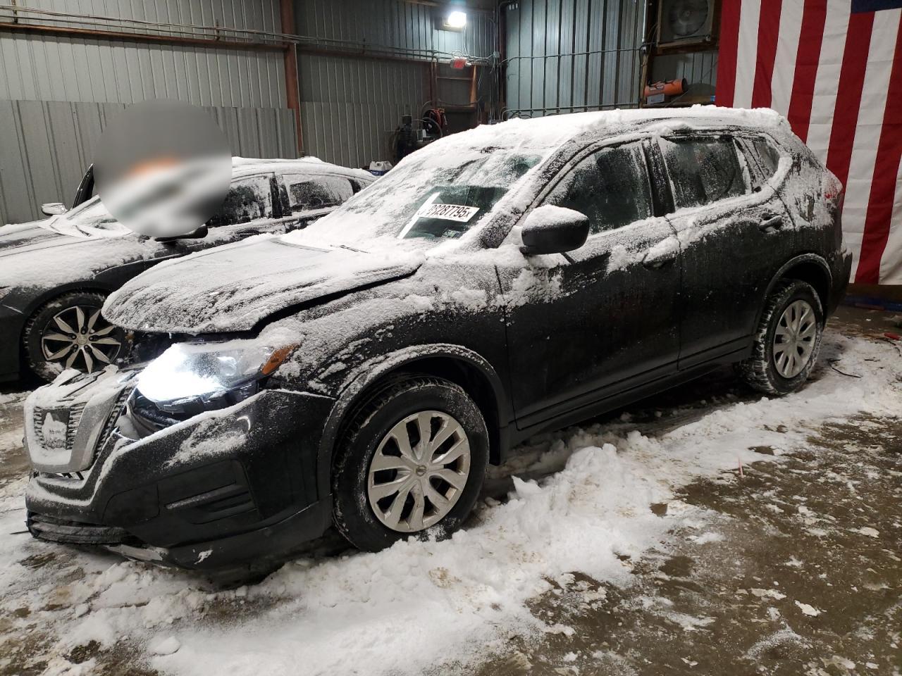 2017 Nissan Rogue - Image 1