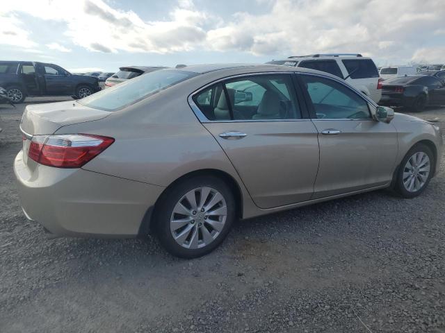 Sedans HONDA ACCORD 2015 Beżowy