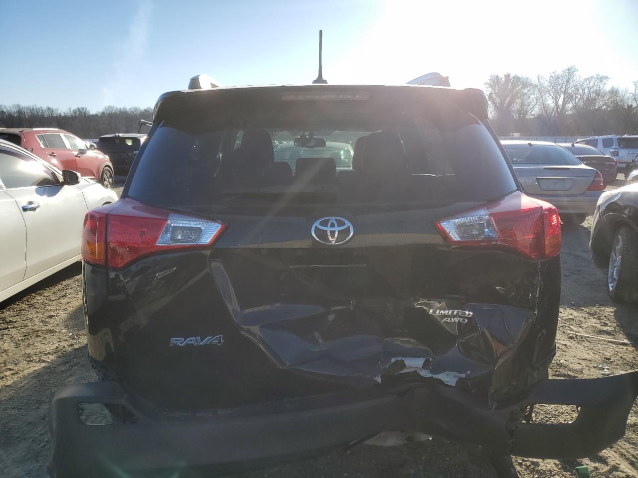 2014 Toyota RAV 4 - Image 6