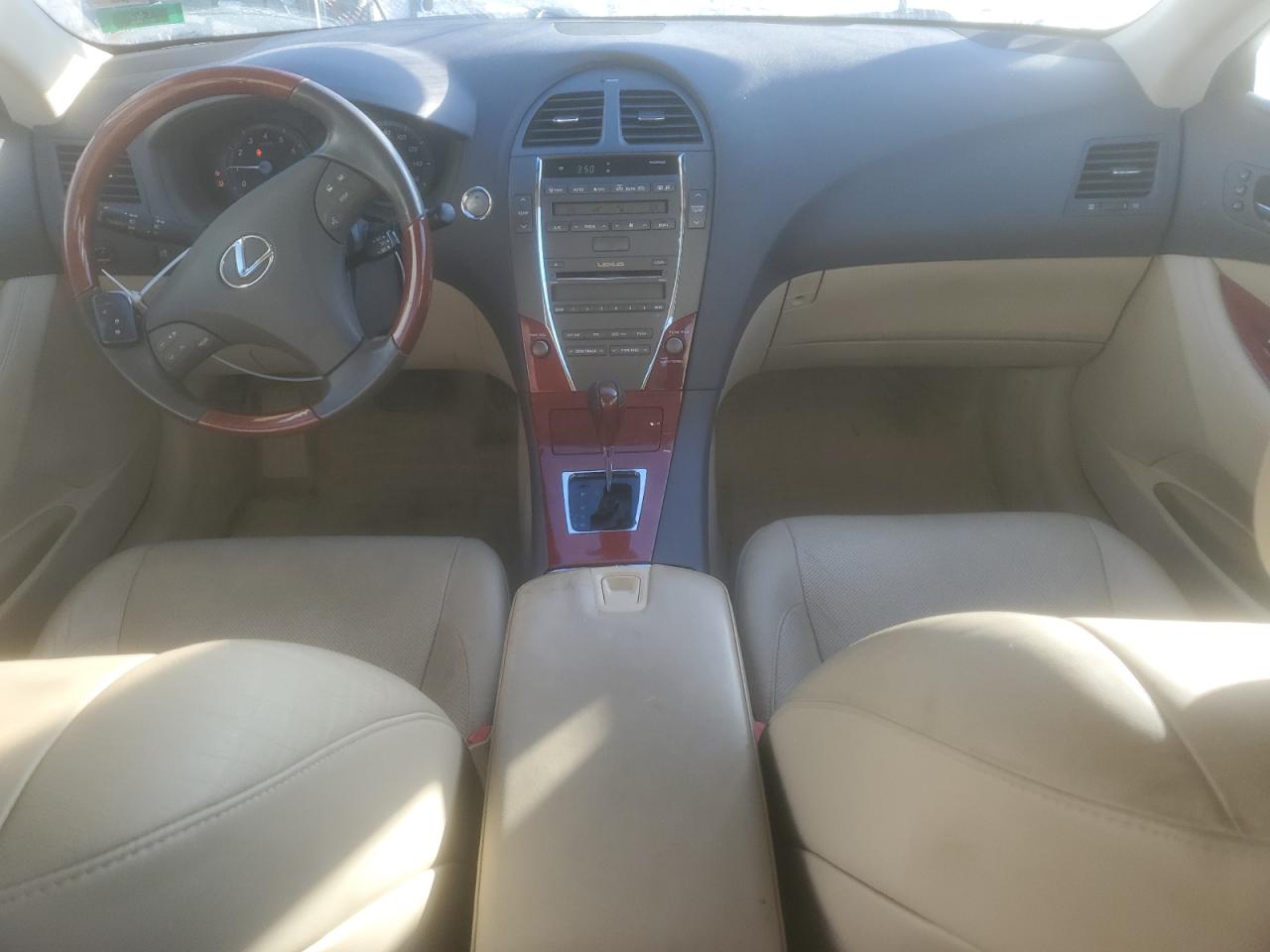 2009 Lexus ES - Image 8