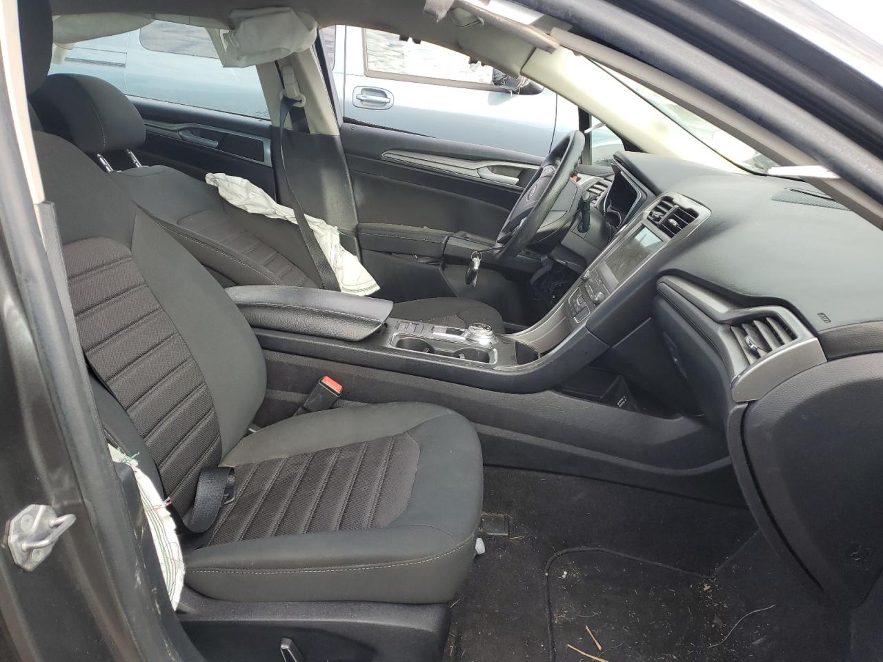 2019 Ford Fusion - Image 7