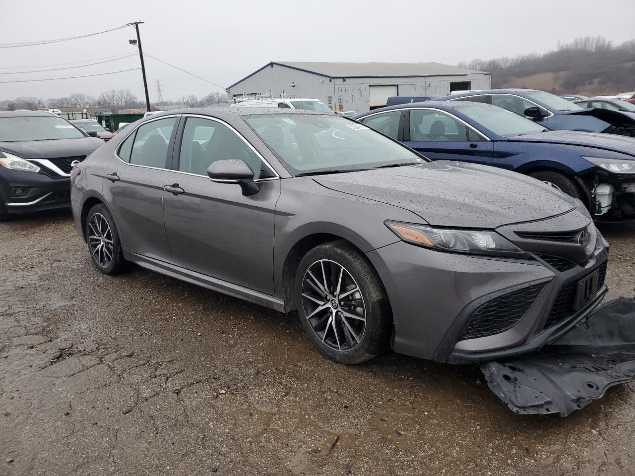 2024 Toyota Camry - Image 4