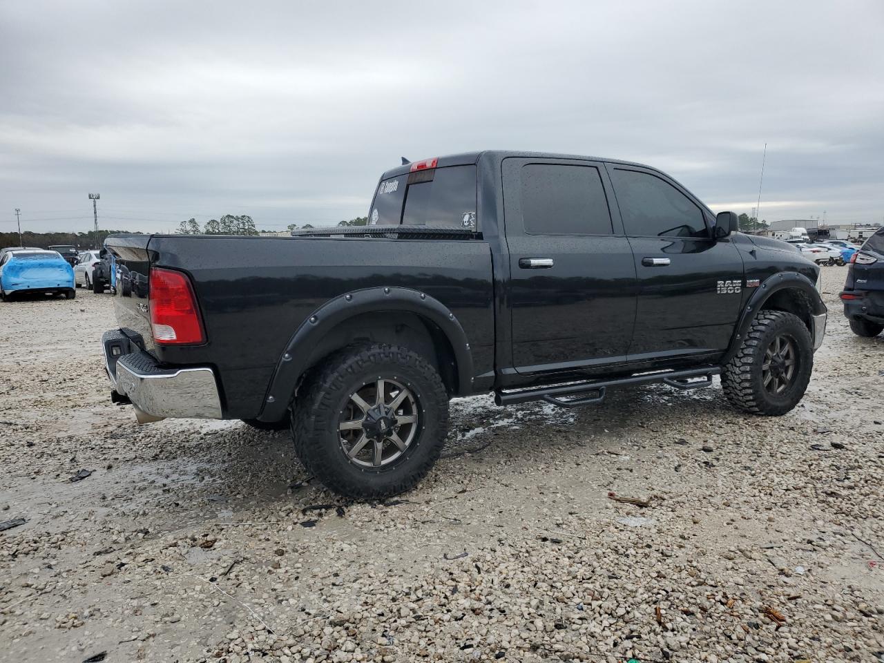 2017 RAM 1500 - Image 3