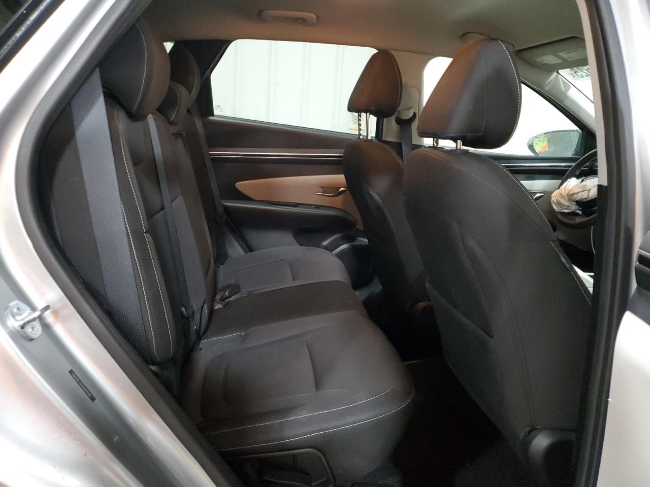 2022 Hyundai Tucson - Image 11