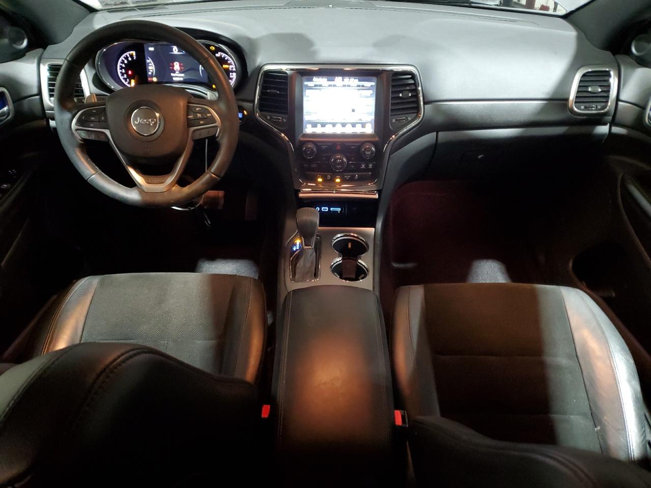 2017 Jeep Grand Cherokee - Image 8