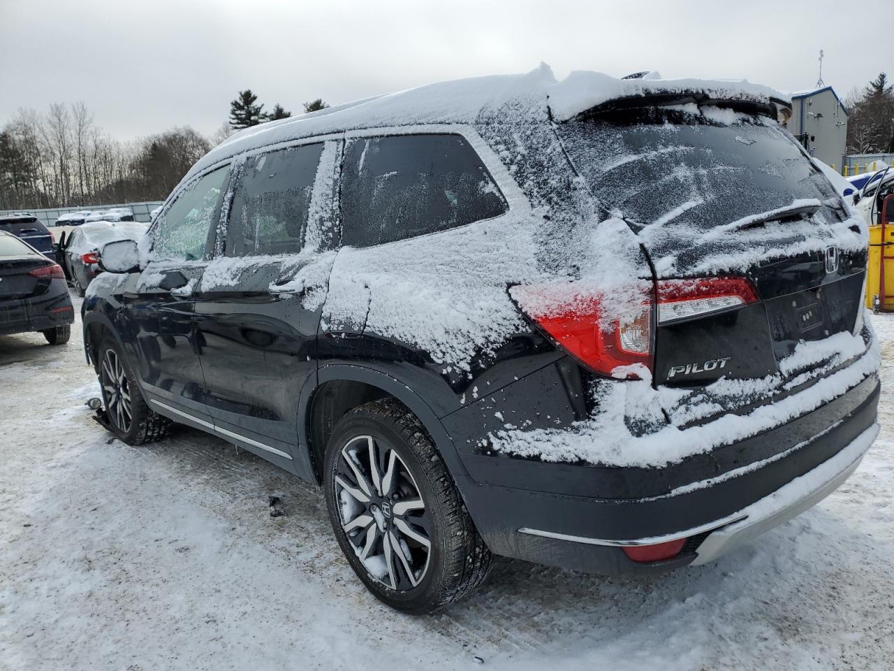 2021 Honda Pilot - Image 2