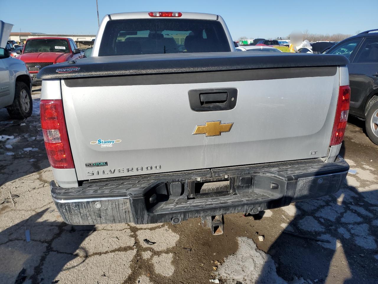 2012 Chevrolet Silverado - Image 6