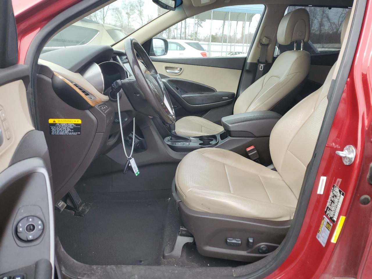 2014 Hyundai Santa Fe - Image 7