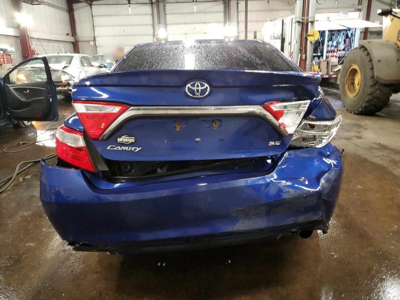 2016 Toyota Camry - Image 6