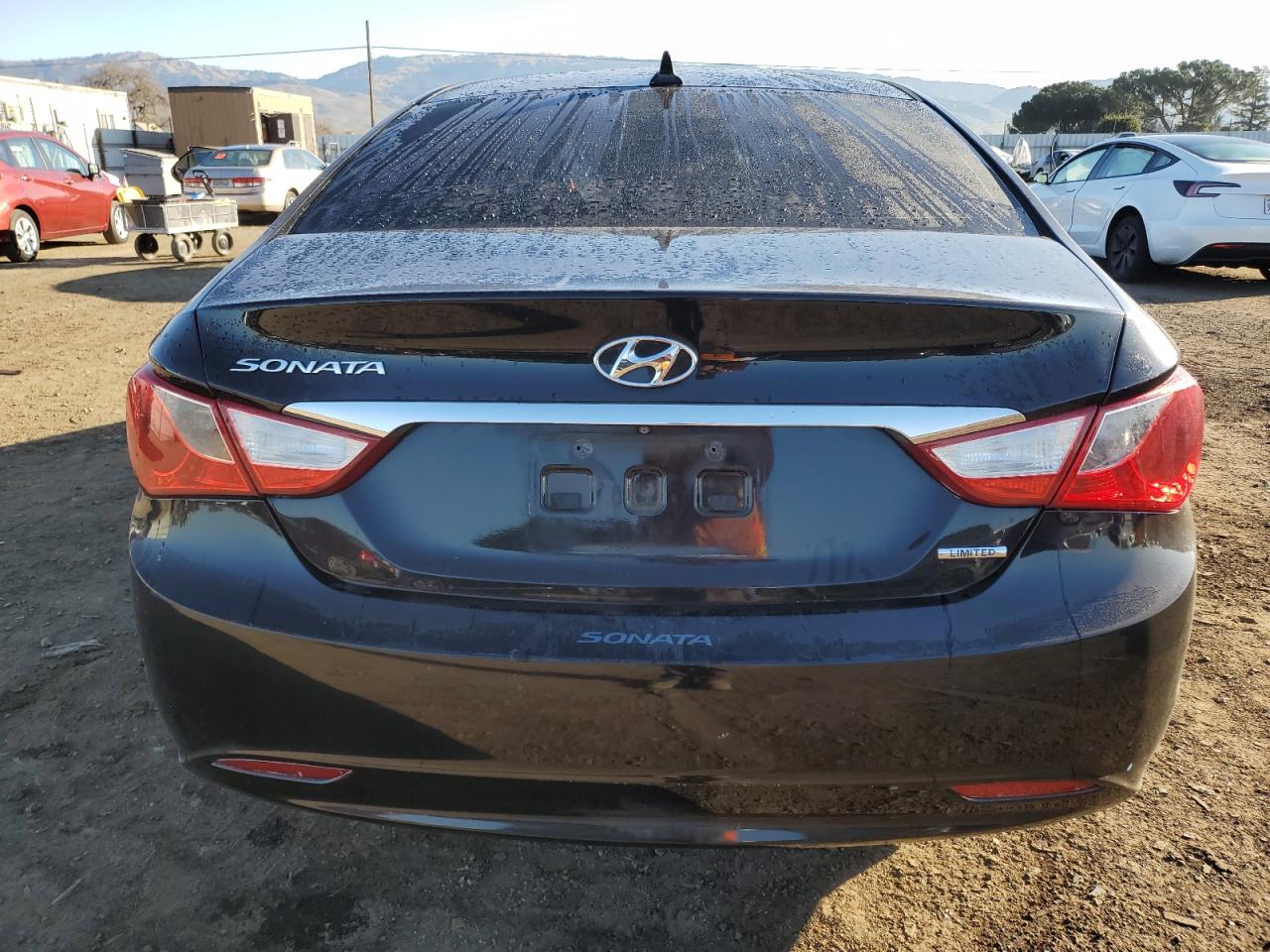 2011 Hyundai Sonata - Image 6