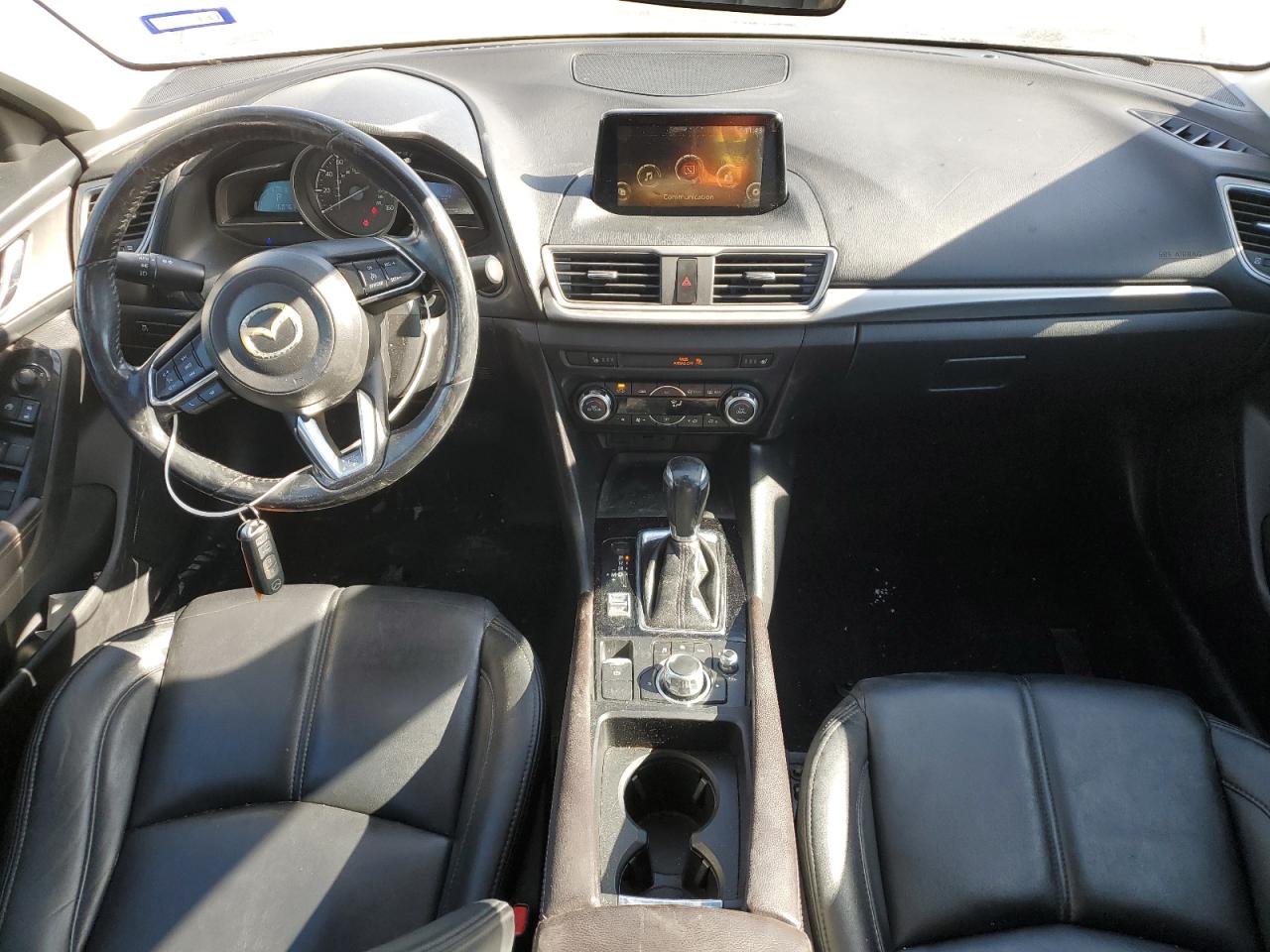 2018 Mazda 3 - Image 8