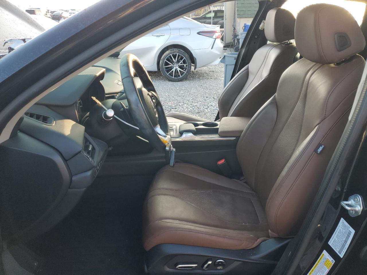 2021 Acura TLX - Image 7