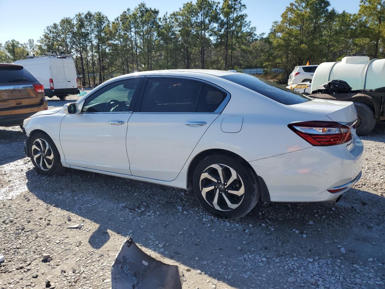2016 Honda Accord - Image 2