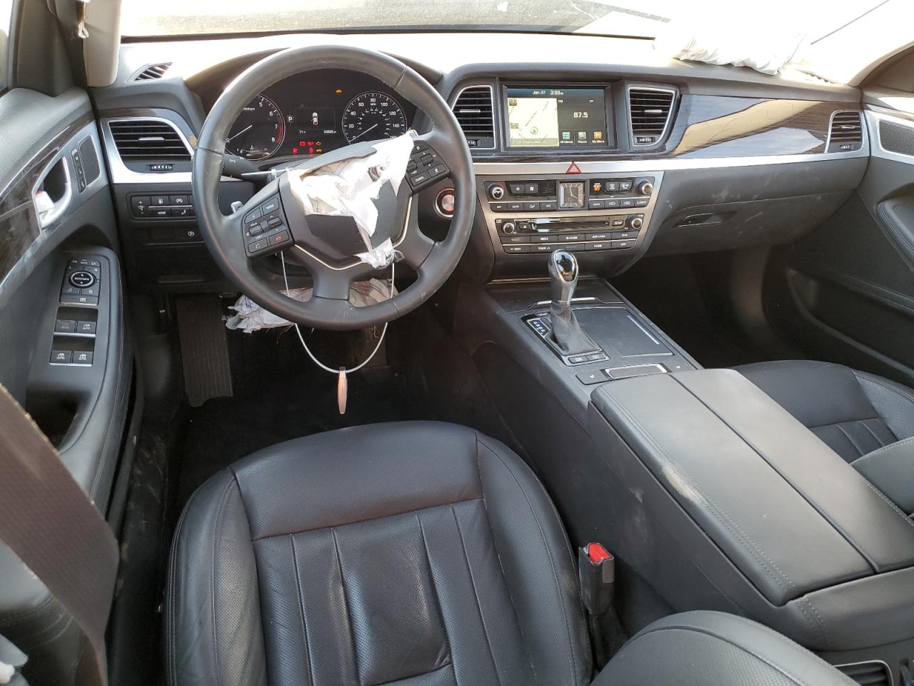 2017 Genesis G80 - Image 8