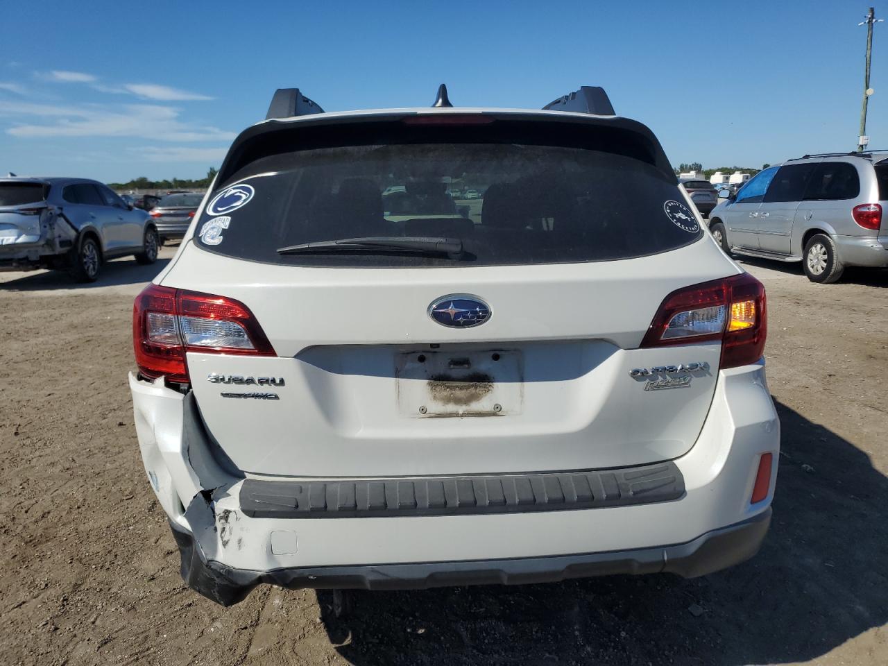 2017 Subaru Outback - Image 6