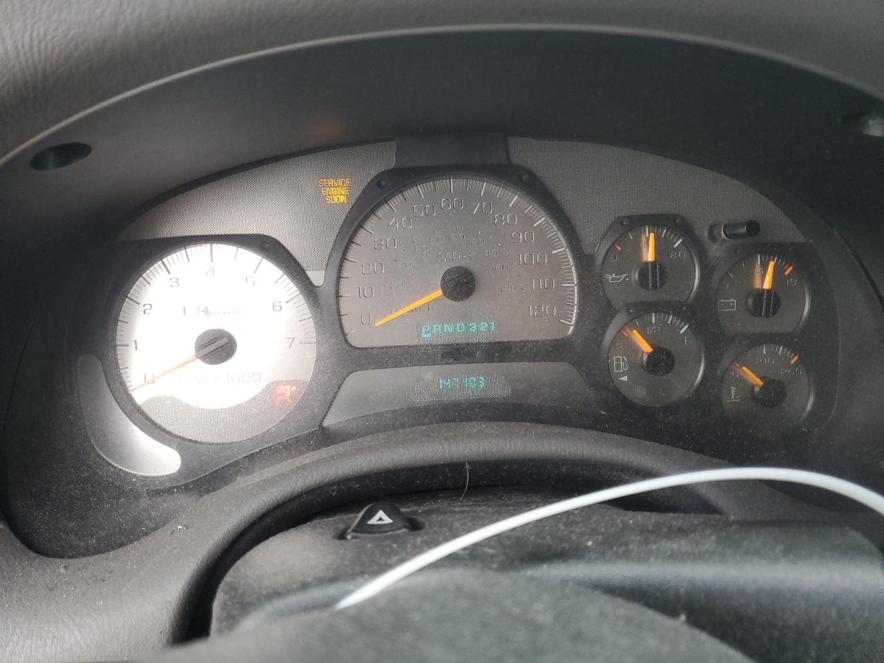 2003 Chevrolet TrailBlazer - Image 9