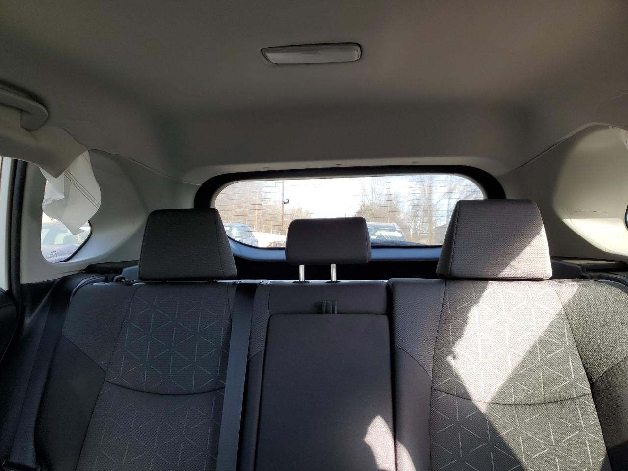 2023 Toyota RAV 4 - Image 10