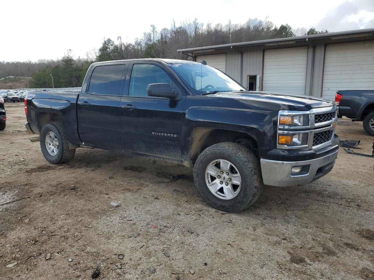 2014 Chevrolet Silverado - Image 4