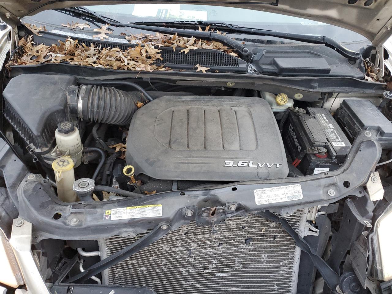 2013 Chrysler Town & Country - Image 12