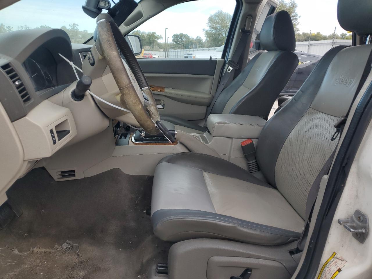 2008 Jeep Grand Cherokee - Image 7