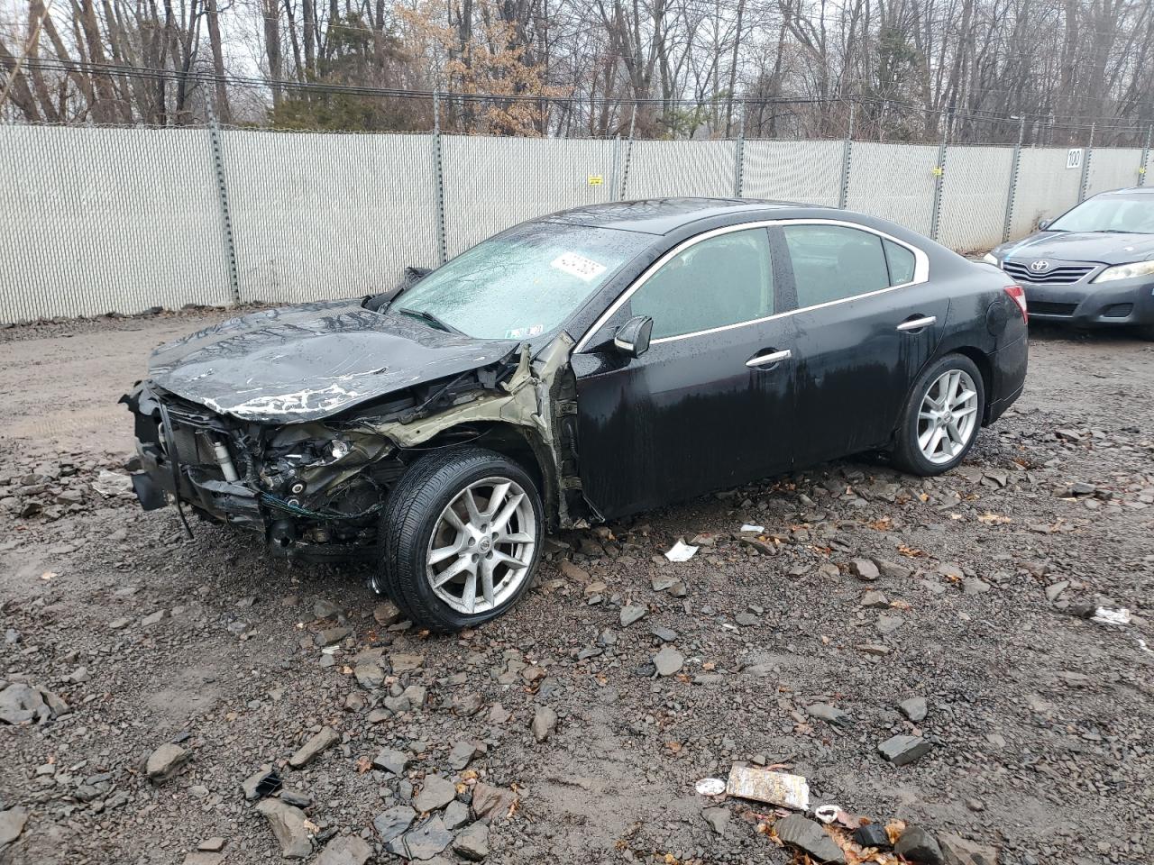 2010 Nissan Maxima - Image 1