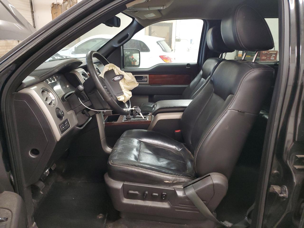 2010 Ford F-150 - Image 7