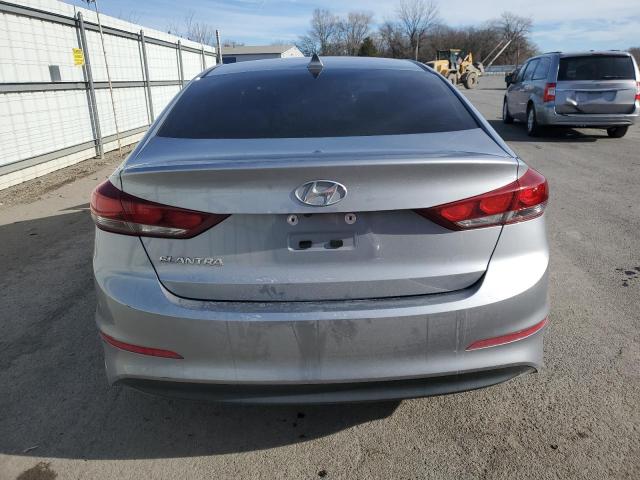  HYUNDAI ELANTRA 2017 Сріблястий