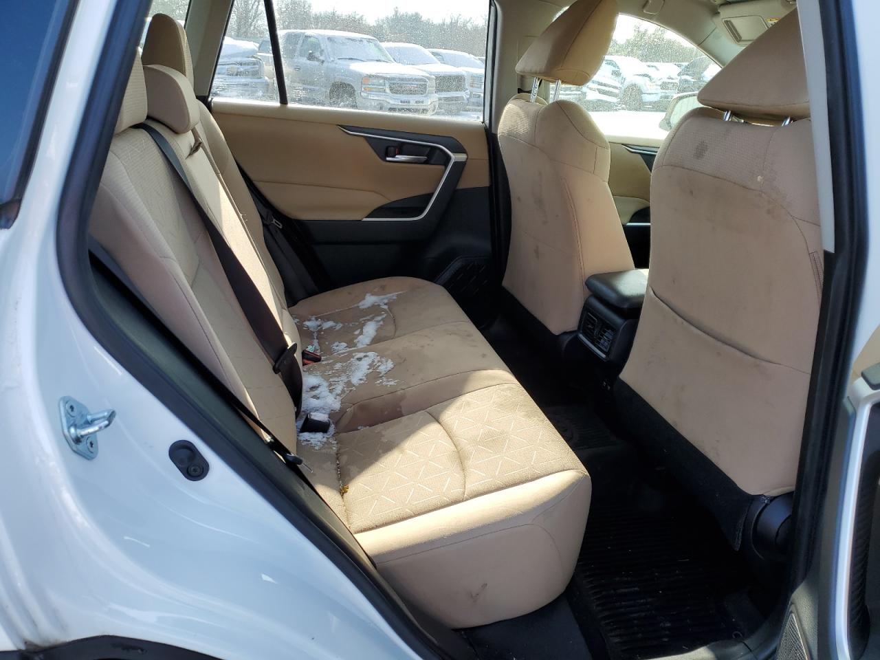 2020 Toyota RAV 4 - Image 11